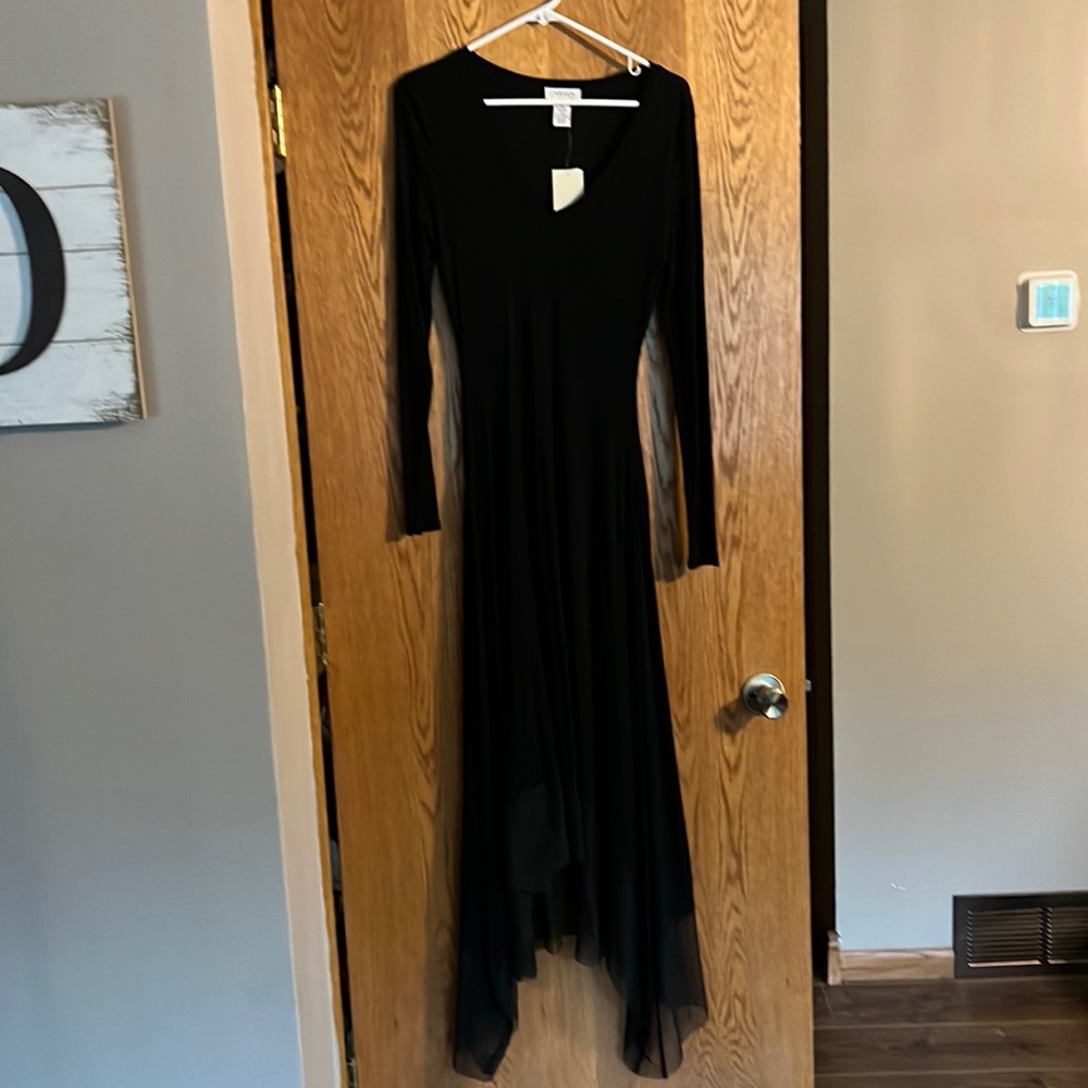 Carmen black dress. Size medium.